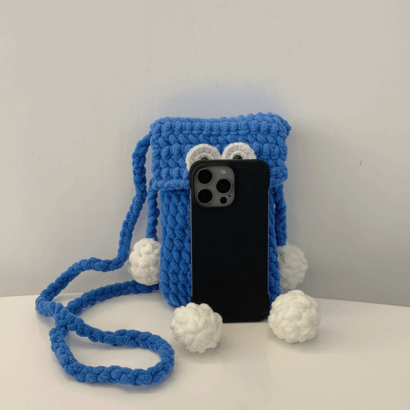 フラップデザインニットモンスタースマホサコッシュ【その他のタイプ】
