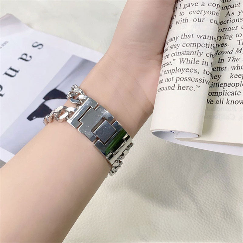 【華やかに煌めく】メタルチェーンダブルループアップルウォッチバンド【Apple Watch】