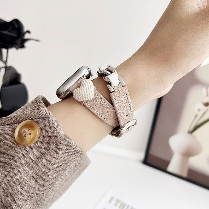 【秋冬デザイン】もこもこハートダブルループアップルウォッチバンド【Apple Watch】