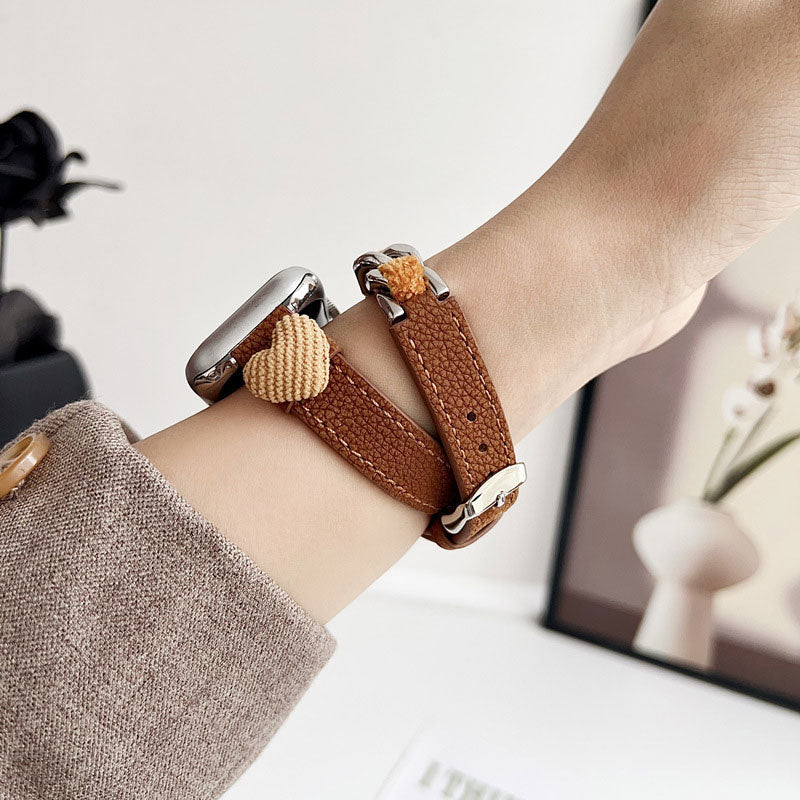 【秋冬デザイン】もこもこハートダブルループアップルウォッチバンド【Apple Watch】