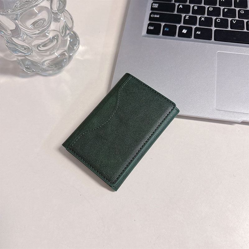 【上品シンプルな全7色】三つ折りレザーMagSafeカードケース【スマホカードケース】