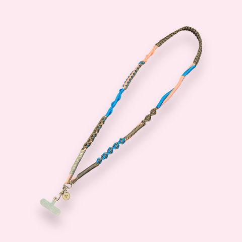 【bon accessory＆goods】ハンドメイドマクラメスマホショルダー【ストラップタイプ、パッチ付き】