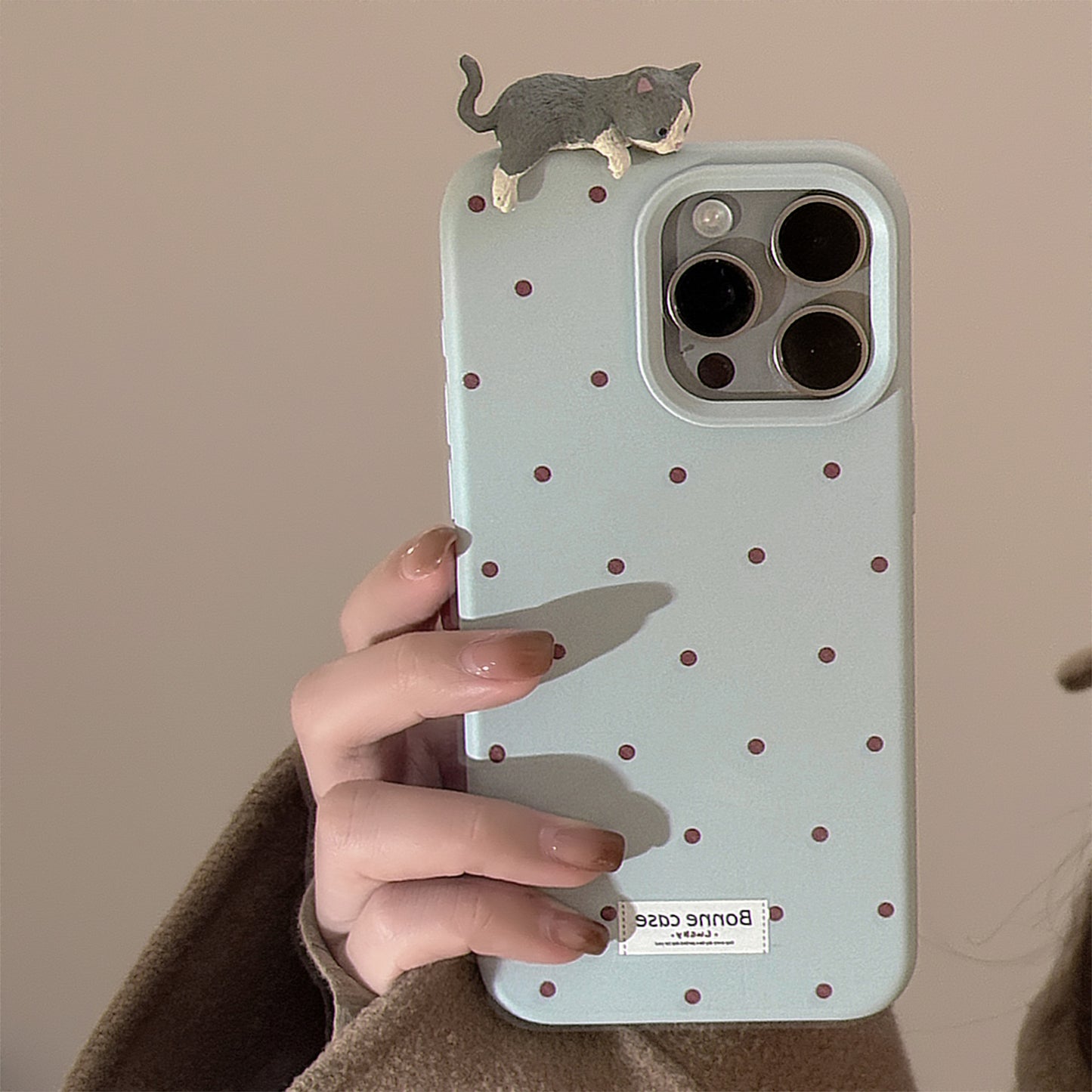 ねこモチーフスマホケース【iPhone】