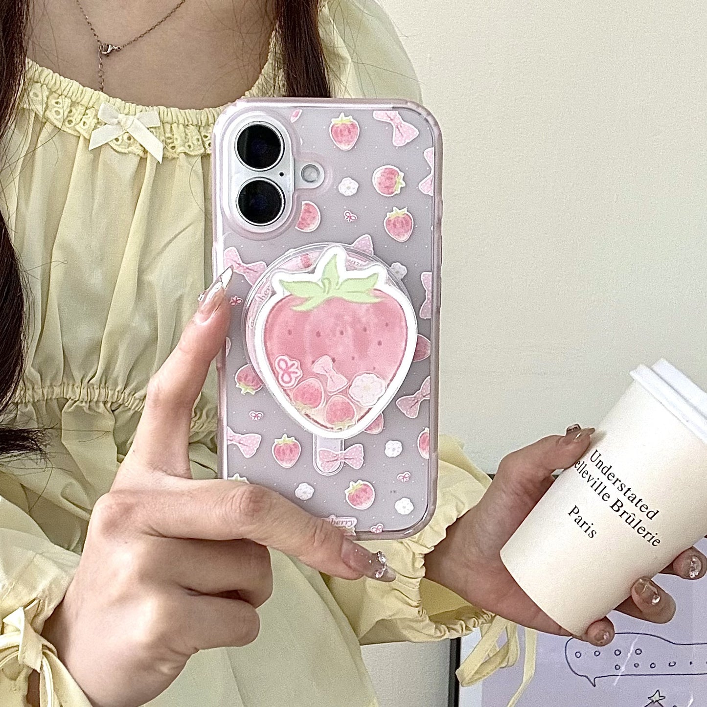 ストロベリーMagSafeスマホケース【iPhone】