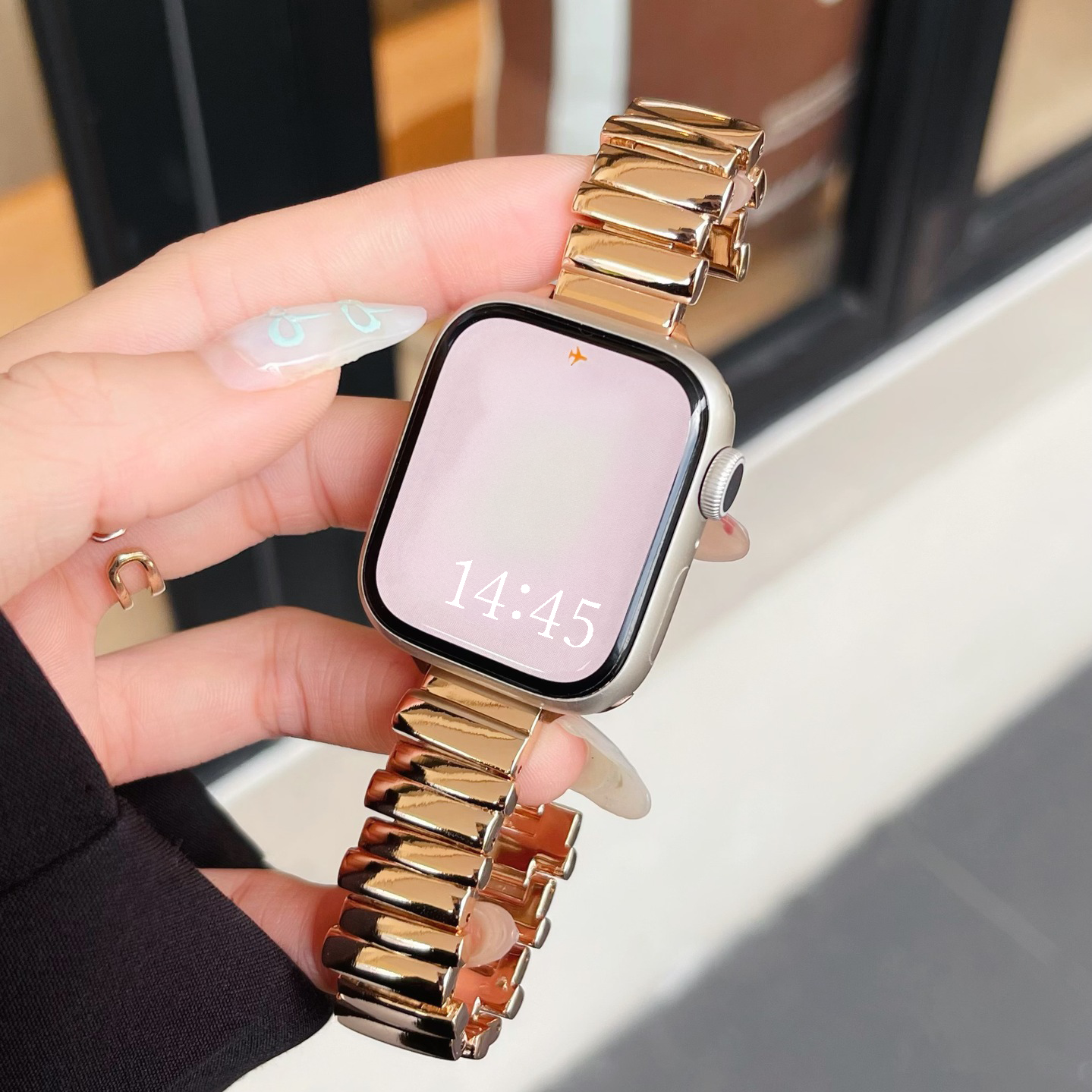 【ブレスレットのような存在感】ニュアンスメタルバンド【Apple Watch】