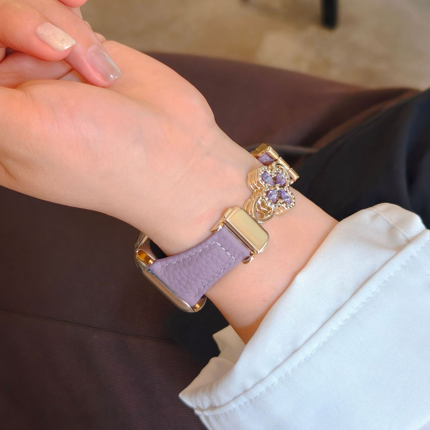 【手元を華やかに】クローバージュエリーバンド【Apple Watch】
